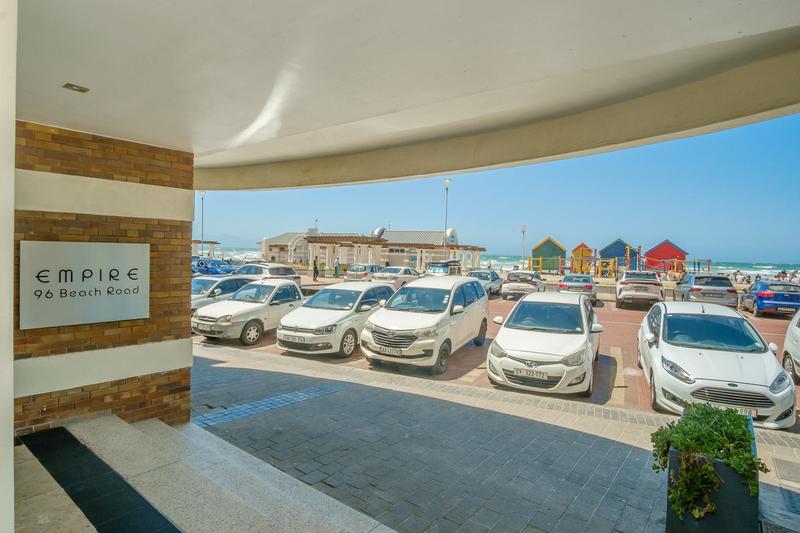 2 Bedroom Property for Sale in Muizenberg Western Cape